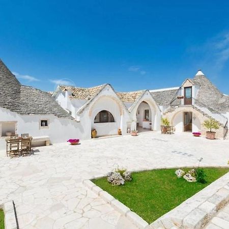 مارتينا فرانكا Fascino Antico Trulli B&B المظهر الخارجي الصورة